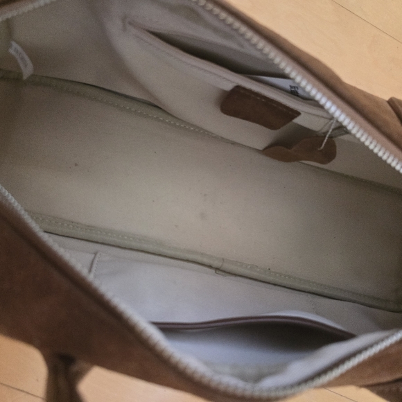 Brown Suede East-West Tote Bag - Picture 4 of 7